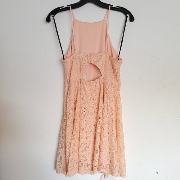 NEW Forever 21 Blush Pink Floral Lace Sleeveless Keyhole Back Dress Size Small - Picture 5 of 17
